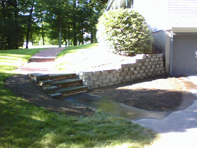 Pelham NH Patios, Walks and Paths, Stairs, Retaining Walls, Brick Paving